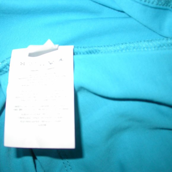 Turquoise Bodycon Tank Top - Picture 6 of 7